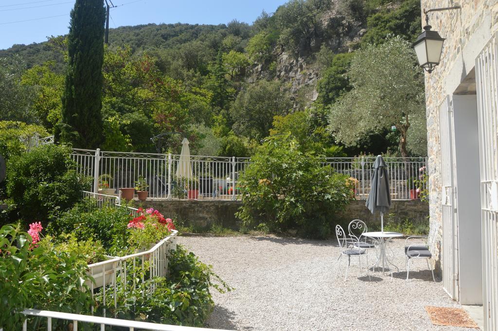 Bed and Breakfast Domaine De La Carriere Sumene Экстерьер фото