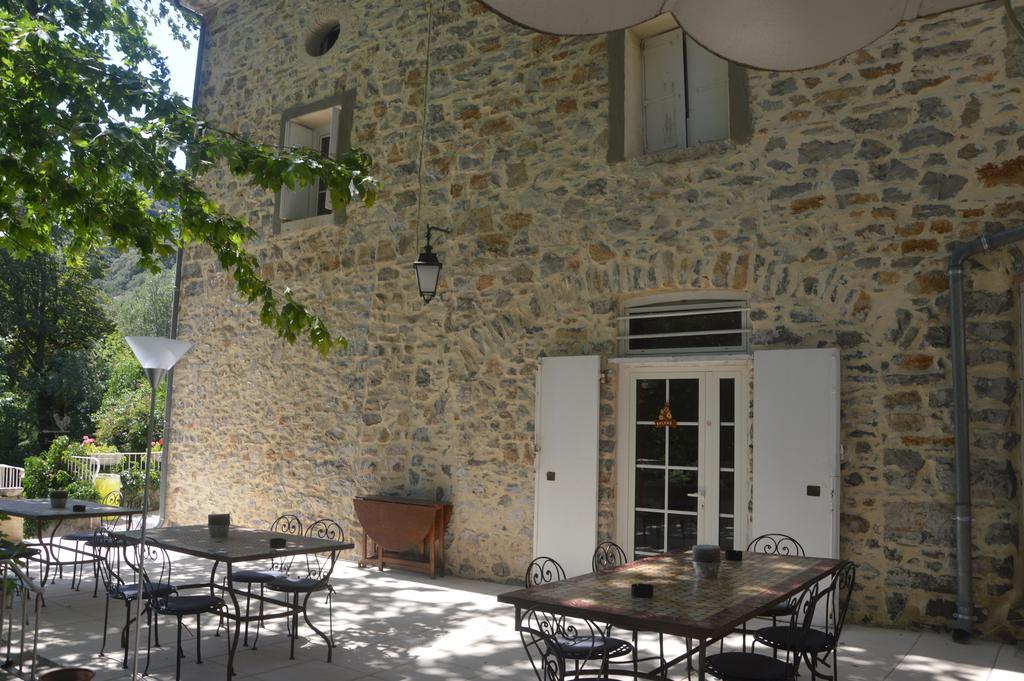 Bed and Breakfast Domaine De La Carriere Sumene Экстерьер фото