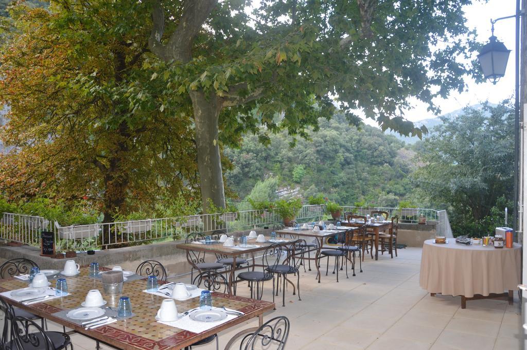 Bed and Breakfast Domaine De La Carriere Sumene Экстерьер фото