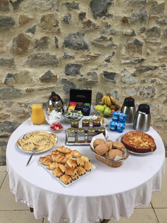 Bed and Breakfast Domaine De La Carriere Sumene Экстерьер фото